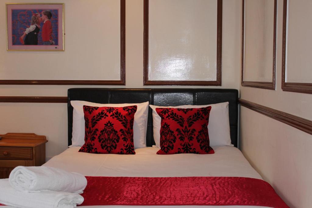 Stansted Skyline Hotel Great Dunmow Phòng bức ảnh